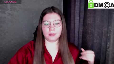 Welcome guys  Pleasure to see you all here  My name is MichaelaTip menu is active Private is open  online show from February 18, 5:25 am