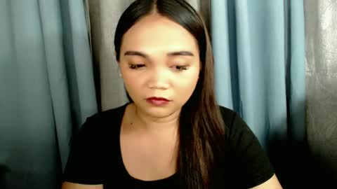 Snapshot of holy_shine chatting on July 5, 8:38 pm Bella online show from July 5, 8:38 pm