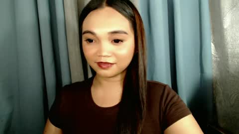 Snapshot of holy_shine chatting on July 9, 10:30 am Bella online show from July 9, 10:30 am