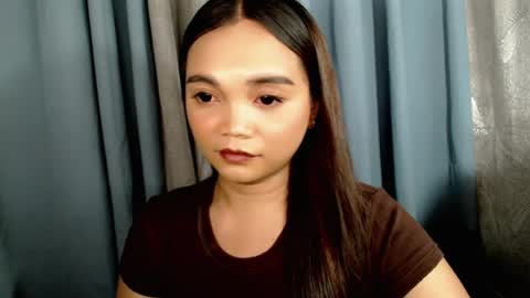 Snapshot of holy_shine chatting on July 10, 1:43 am Bella online show from July 10, 1:43 am