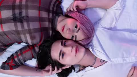      online show from February 18, 1:55 pm