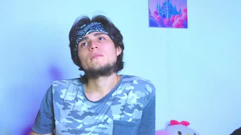 Snapshot of holy_taby_ chatting on June 27, 6:24 pm online show from June 27, 6:24 pm