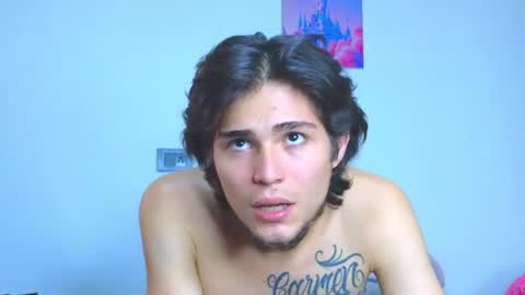 Snapshot of holy_taby_ chatting on July 4, 3:18 pm online show from July 4, 3:18 pm
