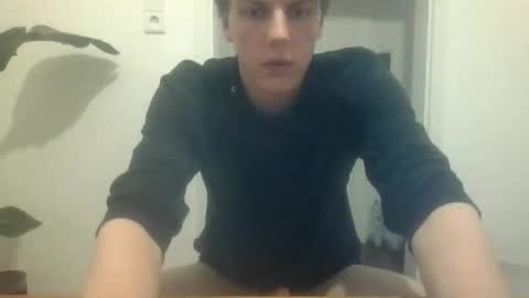 holydegenerate online show from March 9, 7:07 pm