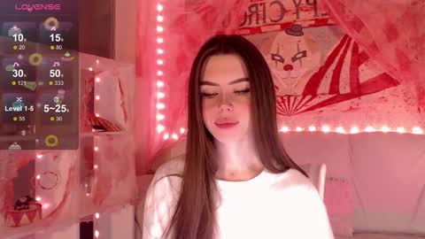 Mia online show from October 26, 3:34 am