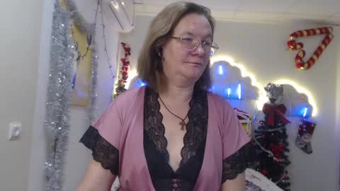 holymilfa online show from January 5, 10:53 am