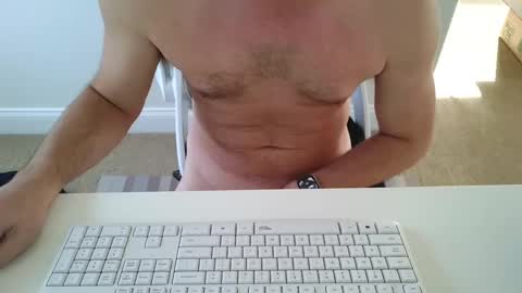 Snapshot of holymoses8 chatting on March 4, 1:59 pm holymoses8 online show from March 4, 1:59 pm