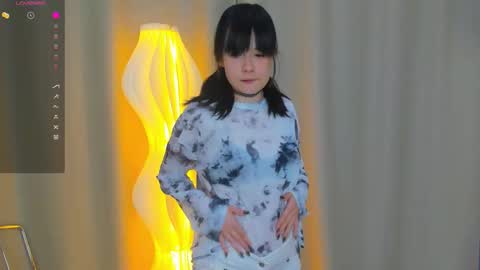 Snapshot of honeey_beee chatting on September 23, 7:39 pm May online show from September 23, 7:39 pm