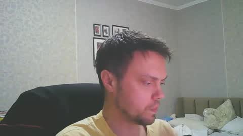 Snapshot of honesttojoy chatting on January 19, 2:28 pm Henry online show from January 19, 2:28 pm