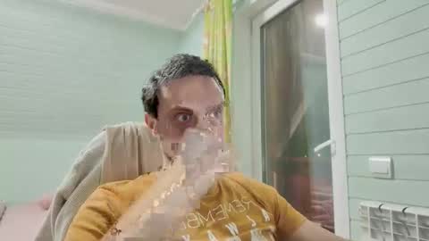 Snapshot of honesttojoy chatting on October 4, 6:28 pm Henry online show from October 4, 6:28 pm