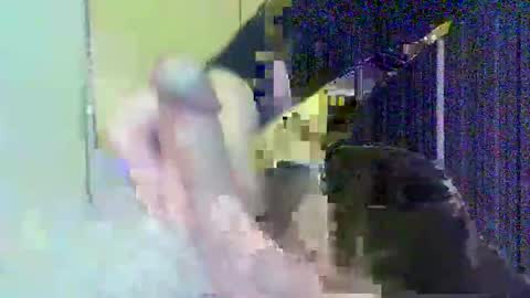 Snapshot of honey1963 chatting on January 17, 1:03 pm honey1963 online show from January 17, 1:03 pm