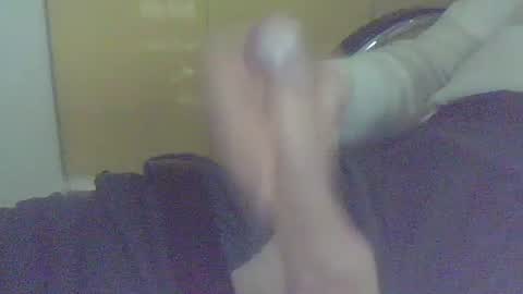 Snapshot of honey1963 chatting on November 17, 1:50 pm honey1963 online show from November 17, 1:50 pm