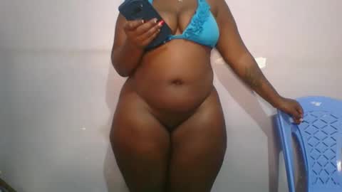 honey_beb online show from September 24, 6:00 pm