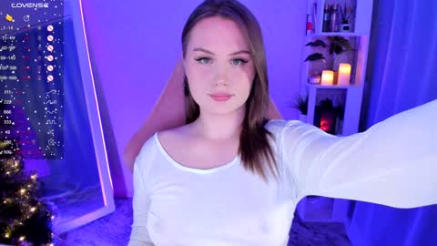 Snapshot of honey_blondee chatting on January 14, 11:16 pm Tammy online show from January 14, 11:16 pm