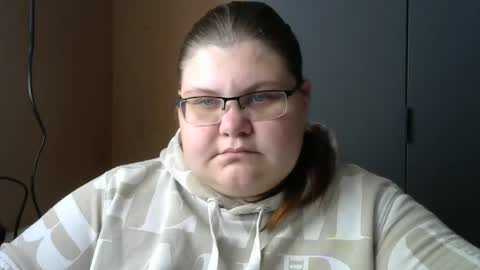Snapshot of honey_bunny_x chatting on July 6, 2:25 pm Bunny online show from July 6, 2:25 pm