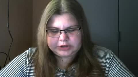 Snapshot of honey_bunny_x chatting on July 10, 7:45 am Bunny online show from July 10, 7:45 am