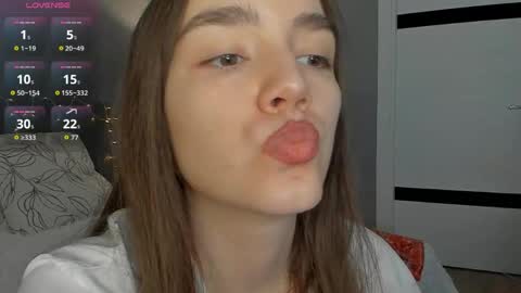 Snapshot of honey_chantal chatting on April 30, 8:57 pm Chantal online show from April 30, 8:57 pm