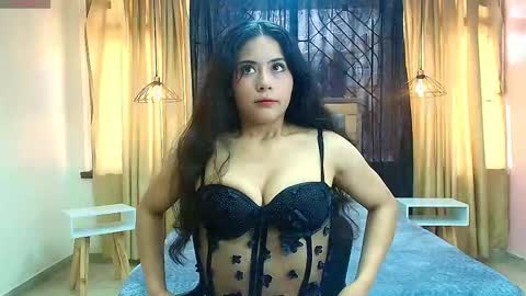 Snapshot of honey_love__ chatting on September 11, 1:44 pm Honey Love online show from September 11, 1:44 pm