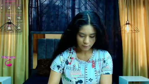 Snapshot of honey_love__ chatting on September 20, 1:34 pm Honey Love online show from September 20, 1:34 pm