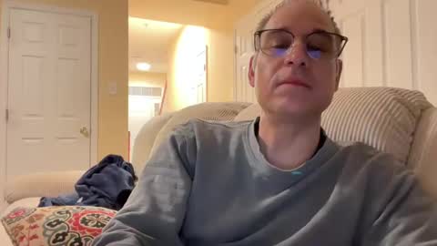 Snapshot of honey_man14 chatting on February 17, 11:20 pm honey_man14 online show from February 17, 11:20 pm