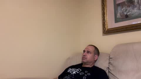 Snapshot of honey_man14 chatting on May 29, 4:32 am honey_man14 online show from May 29, 4:32 am