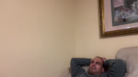 honey_man14 online show from June 16, 3:20 am