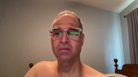 honey_man14 online show from June 17, 3:35 pm
