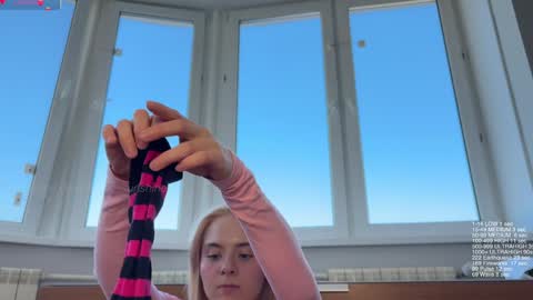 Jenyanew vid how I squirt in forest in bio online show from March 21, 12:21 pm