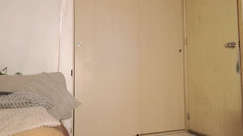 Snapshot of honey_sweet8 chatting on December 11, 8:07 pm Honey-Sweett online show from December 11, 8:07 pm