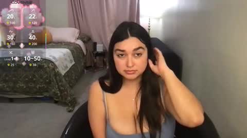 Tia online show from September 9, 10:09 pm