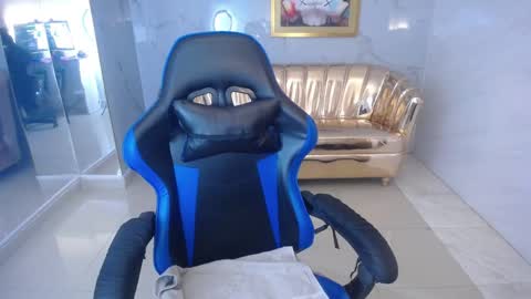 HONEY  online show from December 22, 3:25 am