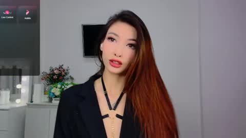 Snapshot of honey_yani chatting on February 14, 11:20 pm yani online show from February 14, 11:20 pm