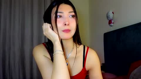 Snapshot of honey_yani chatting on June 29, 1:01 am yani online show from June 29, 1:01 am