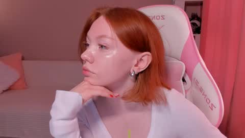 honeyautumn online show from February 20, 3:01 am