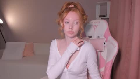 honeyautumn online show from October 2, 11:34 pm