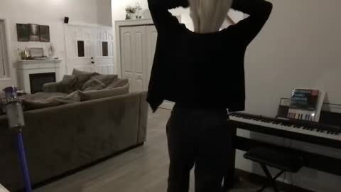 Snapshot of honeybuhnny chatting on February 28, 4:46 am honeybuhnny online show from February 28, 4:46 am