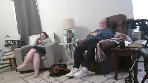 Snapshot of honeybuns344636 chatting on January 12, 7:21 pm Honey online show from January 12, 7:21 pm