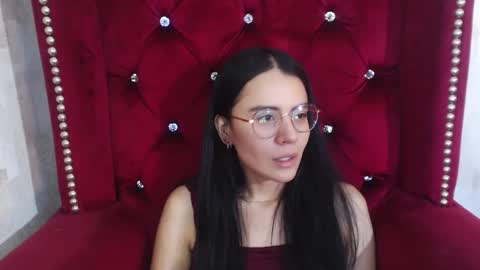 Emily online show from November 25, 2:50 pm