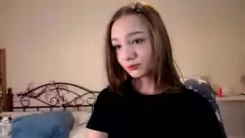 Snapshot of honeycomfya chatting on April 16, 2:40 pm Masha online show from April 16, 2:40 pm