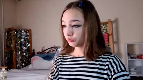 Snapshot of honeycomfya chatting on April 23, 2:30 pm Masha online show from April 23, 2:30 pm