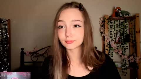 Snapshot of honeycomfya chatting on May 11, 2:45 pm Masha online show from May 11, 2:45 pm