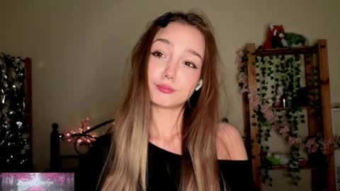 Snapshot of honeycomfya chatting on May 21, 2:57 pm Masha online show from May 21, 2:57 pm