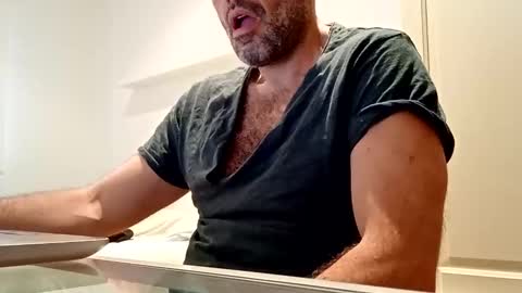 honeydaddyforyou online show from March 9, 7:56 am