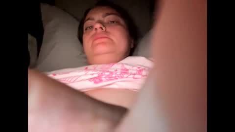 Snapshot of honeygirlox chatting on October 29, 1:30 am honeygirlox online show from October 29, 1:30 am