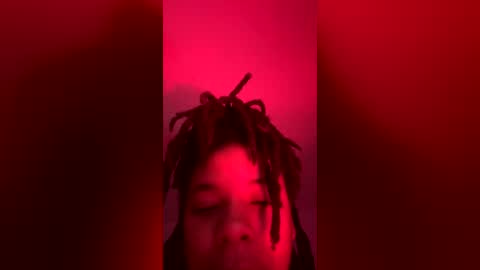 Snapshot of honeygrippa chatting on July 12, 5:20 am HoneyGrippa online show from July 12, 5:20 am