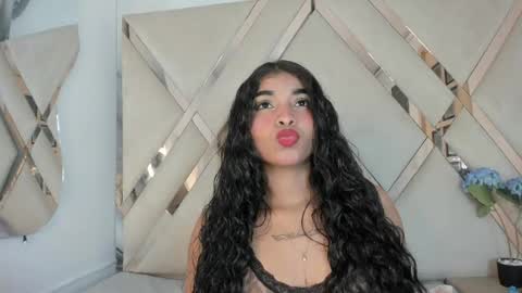 Snapshot of honeyht chatting on May 28, 12:57 pm honeyht online show from May 28, 12:57 pm