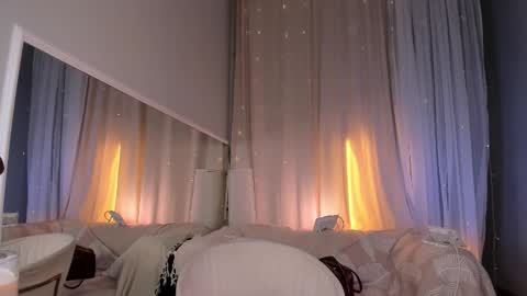 Alexia online show from March 4, 11:05 am