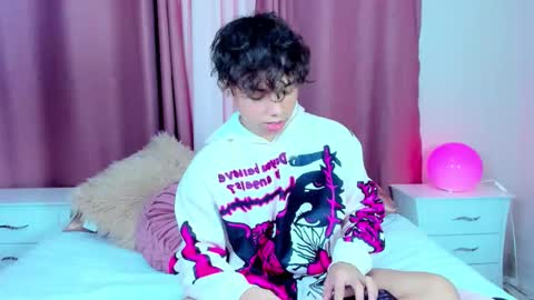 honeymoon_sariel online show from February 27, 8:42 pm