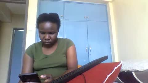 Honeymuny online show from November 7, 8:14 am