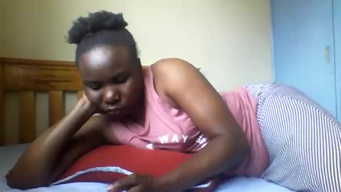 Honeymuny online show from November 19, 6:46 am